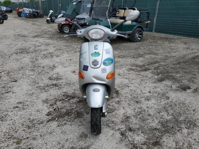 2001 VESPA C161C ZAPC161C115002333