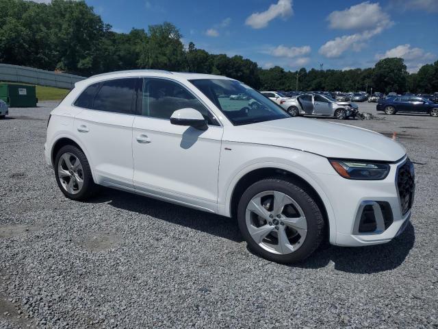 2022 AUDI Q5 PREMIUM WA1EAAFYXN2079172