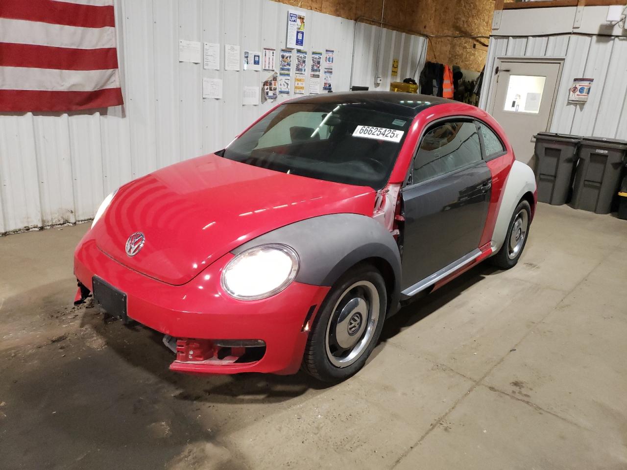 VOLKSWAGEN BEETLE