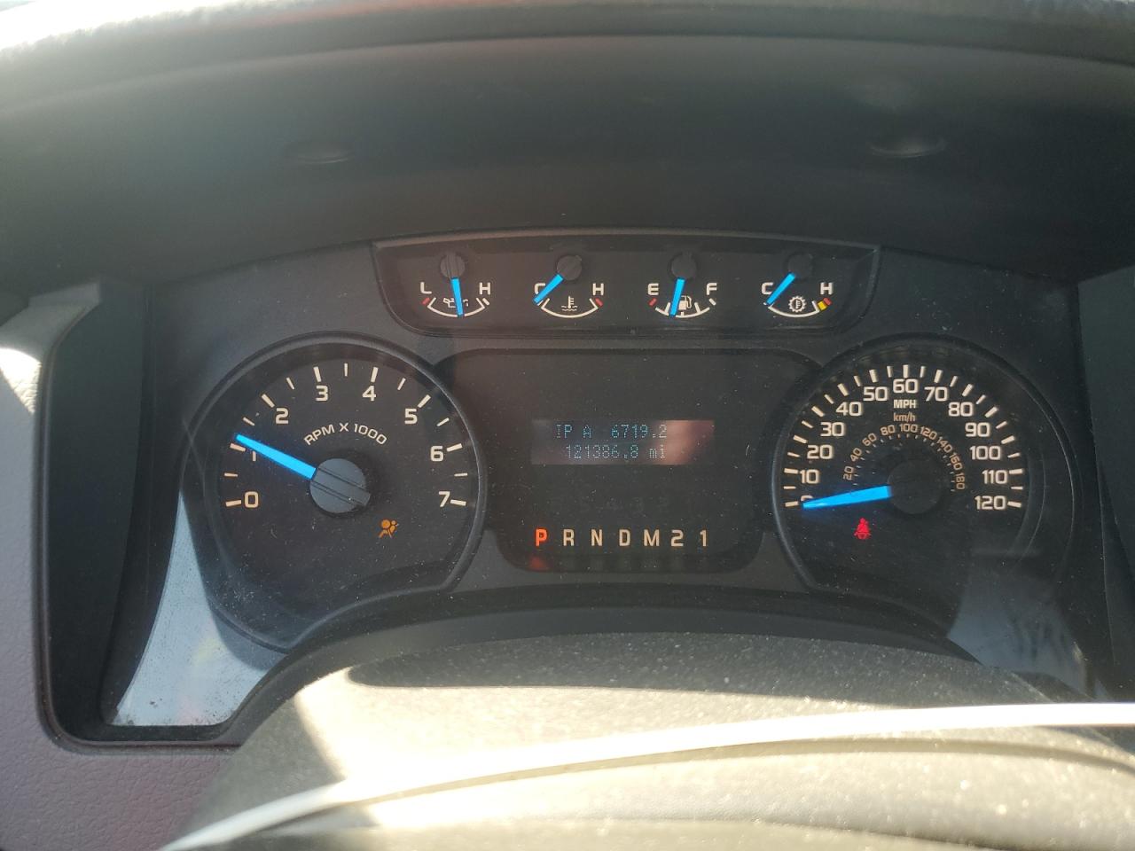 FORD F-150 SUPER CAB