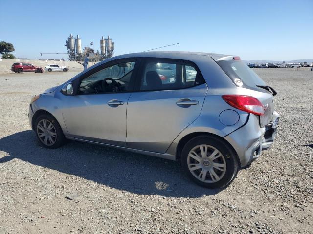 MAZDA MAZDA2 2011 silver  gas JM1DE1HZ6B0125373 photo #3