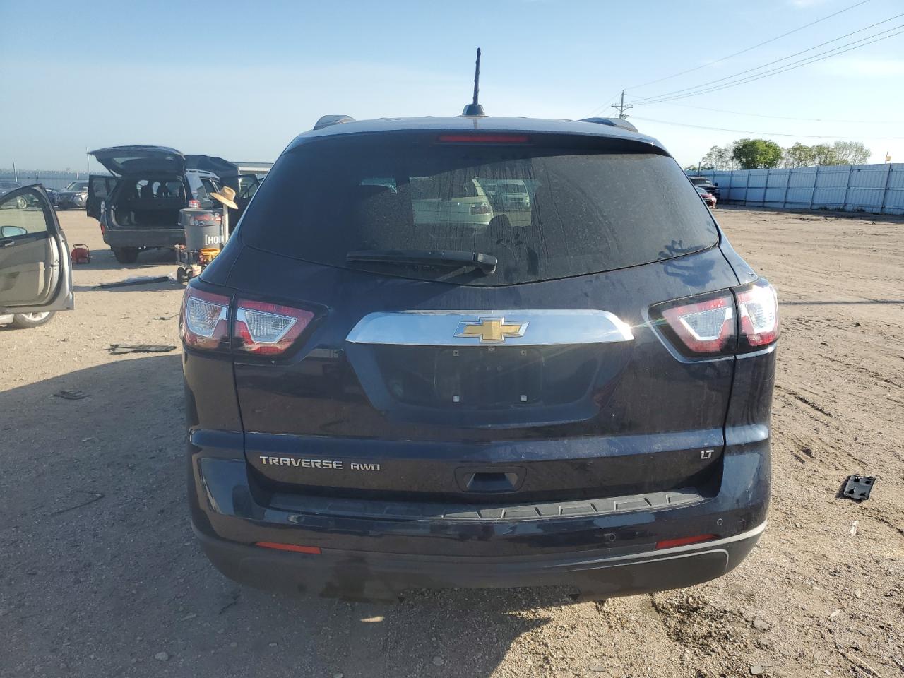 CHEVROLET TRAVERSE LT