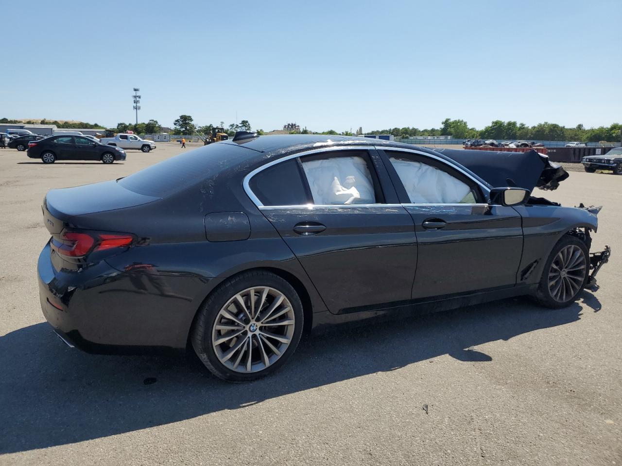 Lot #3318874957 2021 BMW 540 XI