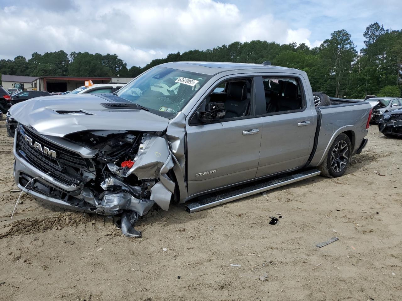 RAM 1500 LARAMIE