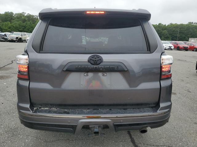2020 TOYOTA 4RUNNER SR JTEBU5JR2L5806562