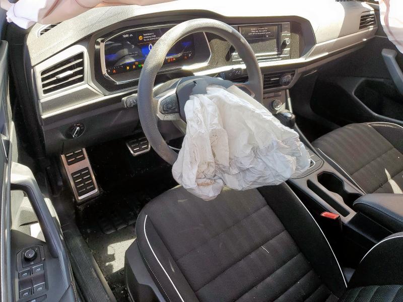 2023 VOLKSWAGEN JETTA SPOR 3VWBM7BU3PM025534