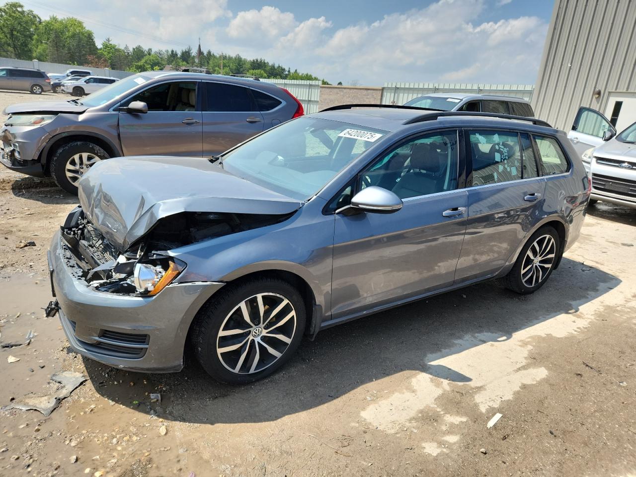 VOLKSWAGEN GOLF SPORTSVAN S