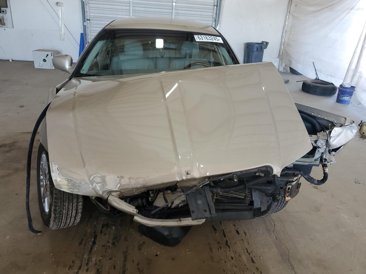 LINCOLN TOWN CAR SIGNATURE LIMITED