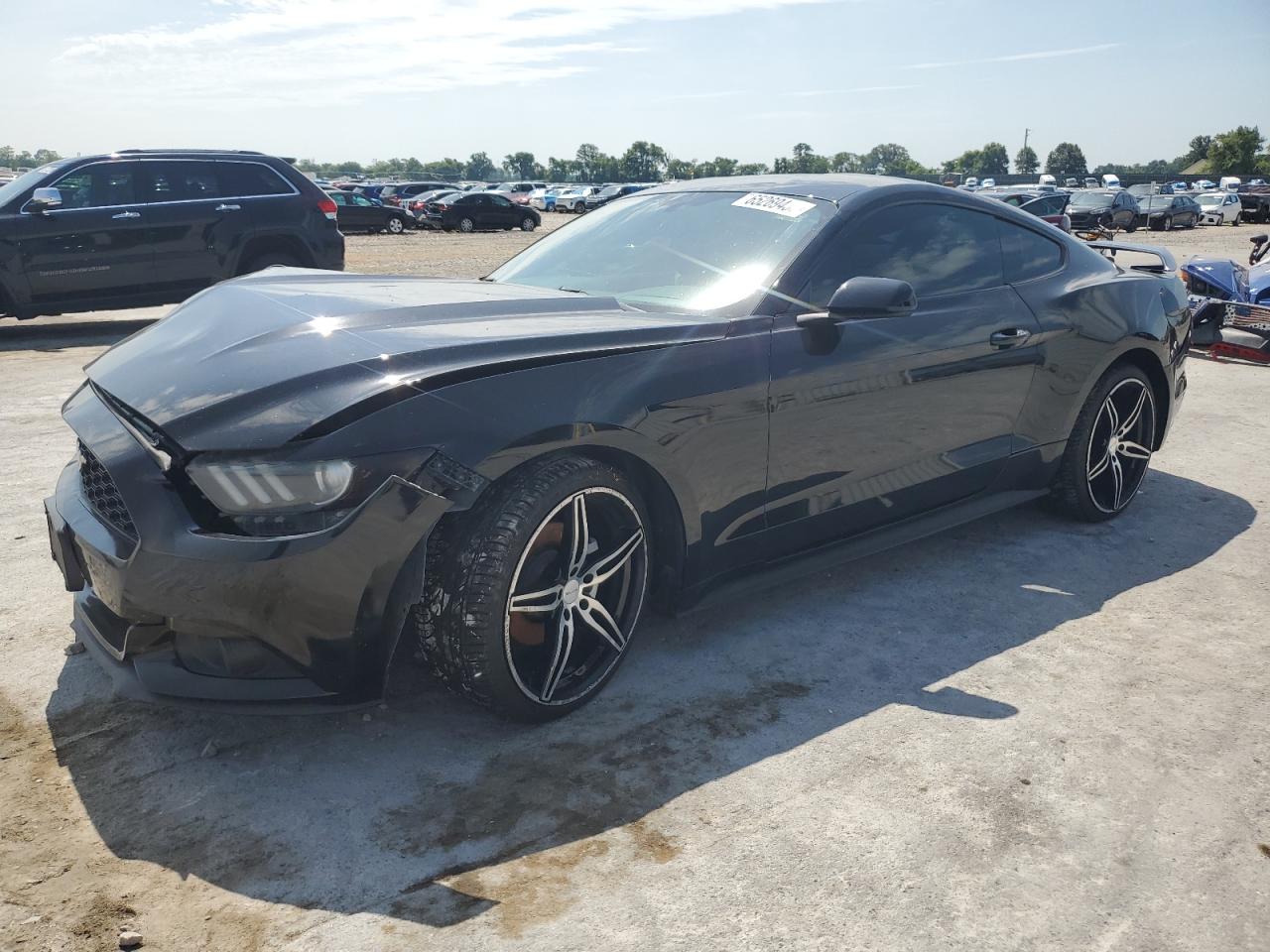 FORD MUSTANG