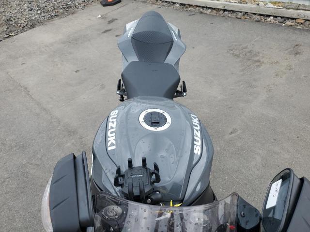 2025 SUZUKI GSX-R600 - JS1GN7FAXS7100670