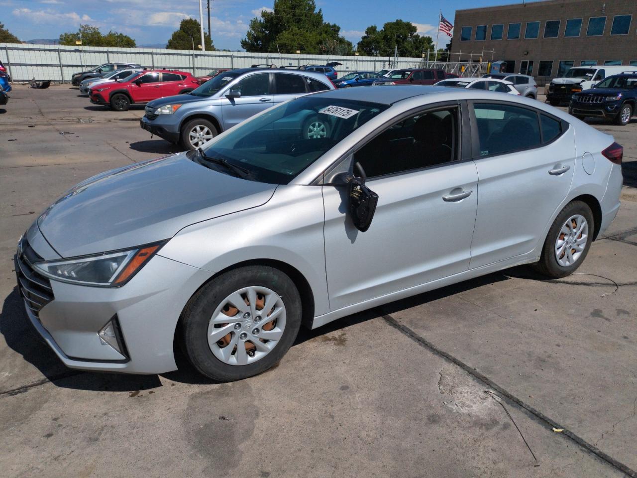 HYUNDAI ELANTRA SE