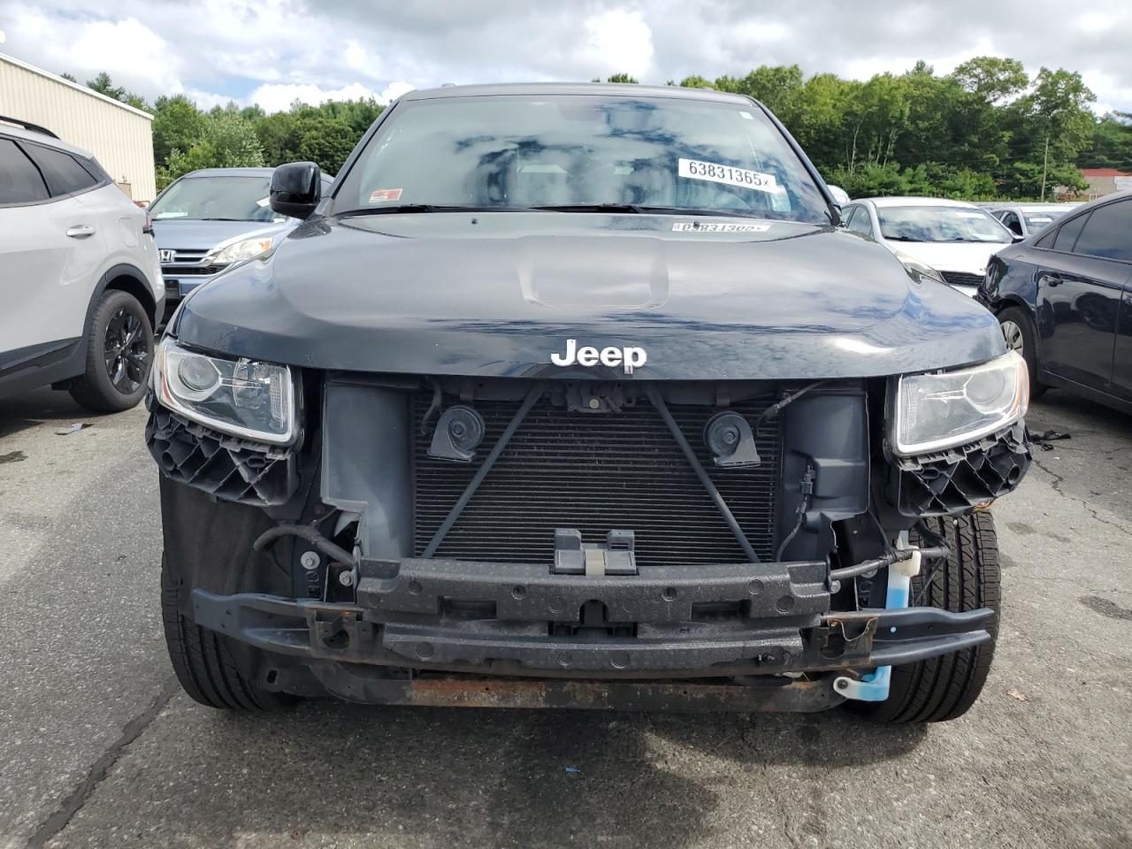 JEEP GRAND CHEROKEE LAREDO