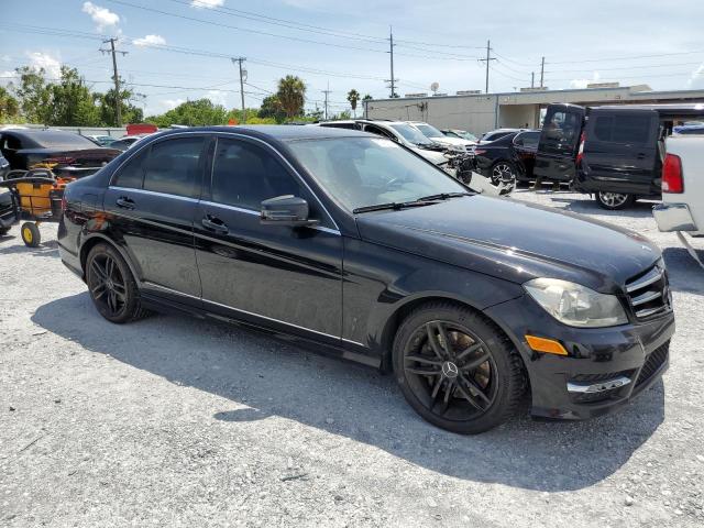 Vin: wddgf8ab7er320954, lot: 63766125, mercedes-benz c-class 300 4matic 20144