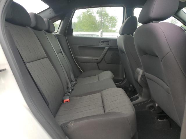 2011 FORD FOCUS SE - 1FAHP3FN4BW104600