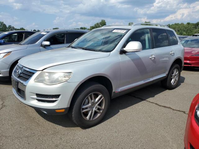 VOLKSWAGEN TOUAREG 2
