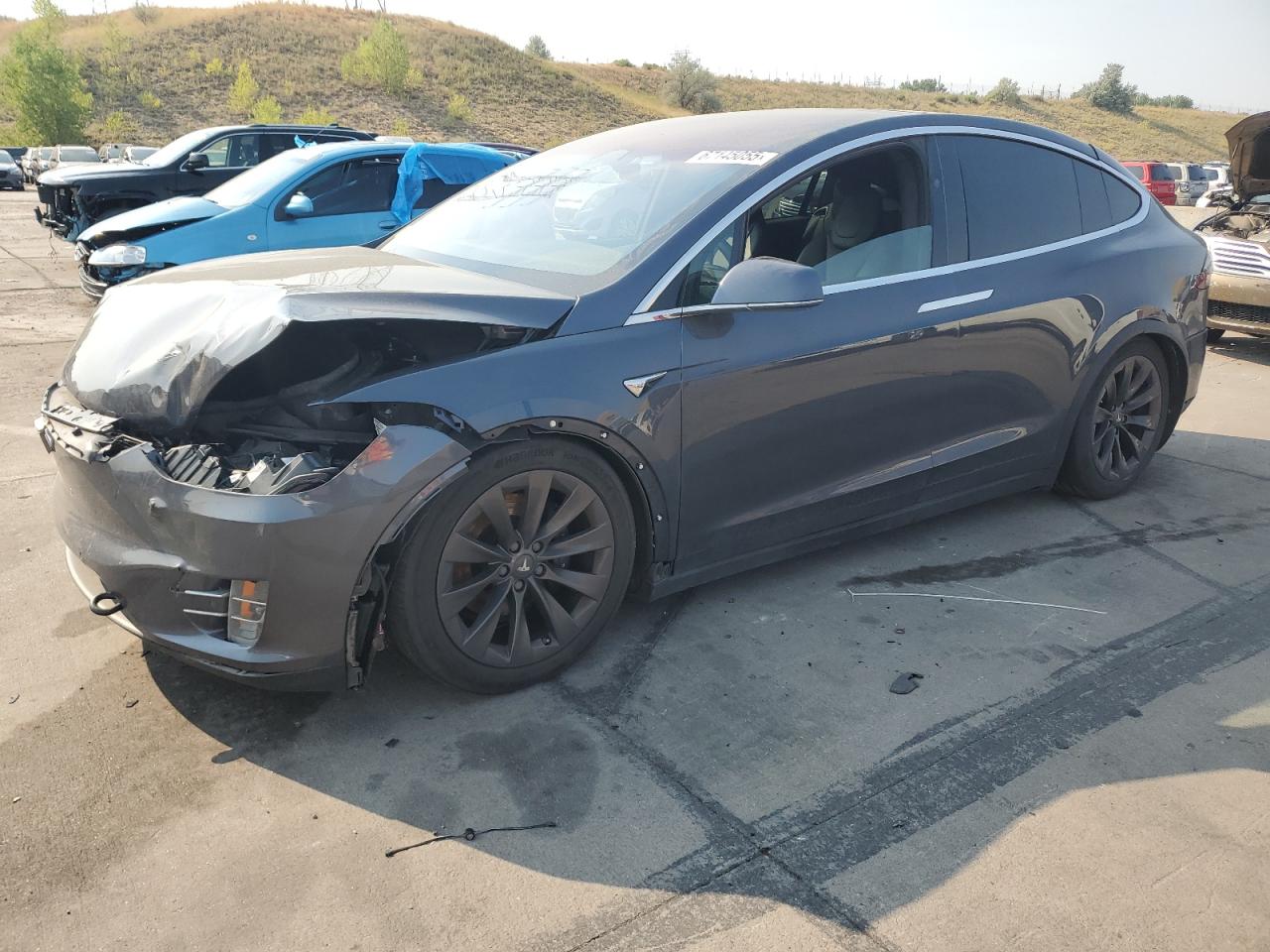 TESLA MODEL X