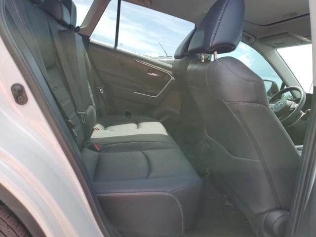 2021 TOYOTA RAV4 XLE P 2T3C1RFV8MW183120