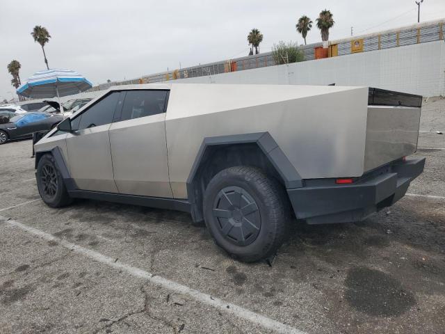 TESLA CYBERTRUCK 2024 silver  electric 7G2CEHED5RA056355 photo #3