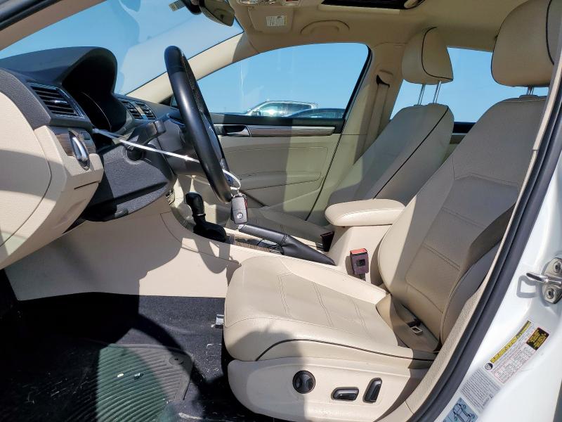 2018 VOLKSWAGEN PASSAT SE 1VWBA7A36JC018524