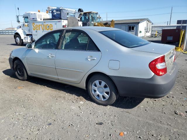 TOYOTA CAMRY LE 2002 silver  gas JTDBE32K720123887 photo #3