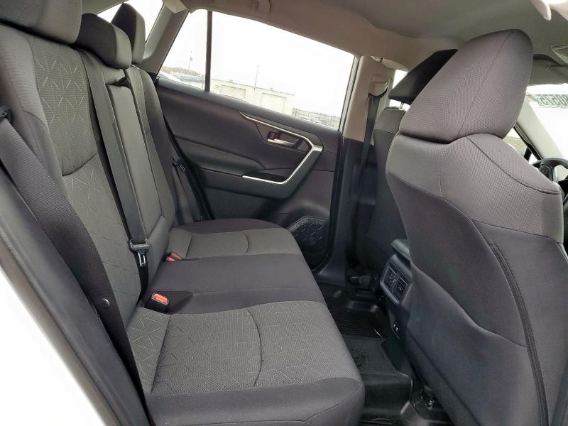 2020 TOYOTA RAV4 XLE - 2T3W1RFV3LC033512