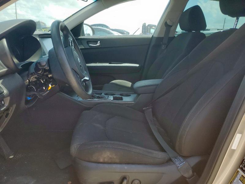 2018 KIA OPTIMA LX 5XXGT4L37JG220853