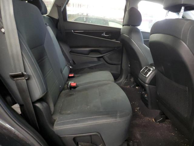 2018 KIA SORENTO LX 5XYPGDA34JG426098