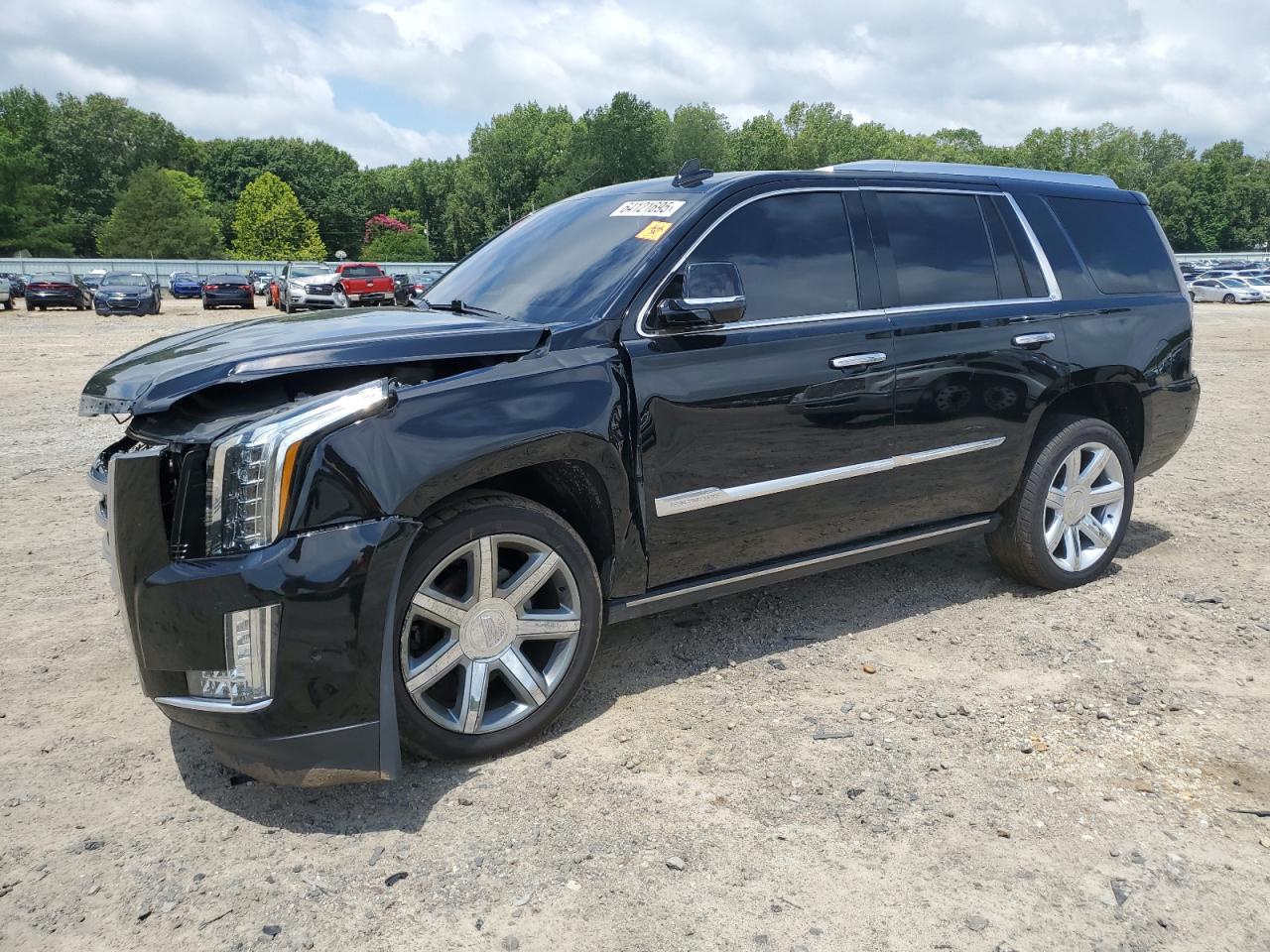 CADILLAC ESCALADE PREMIUM LUXURY