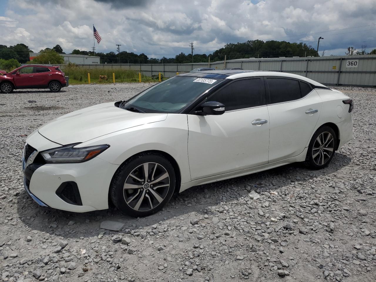NISSAN MAXIMA S