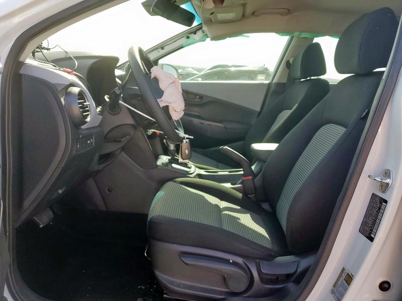2019 HYUNDAI KONA SE - KM8K12AA7KU203239