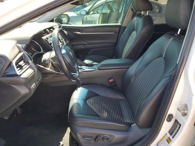 2018 TOYOTA CAMRY L - 4T1B11HK0JU589221