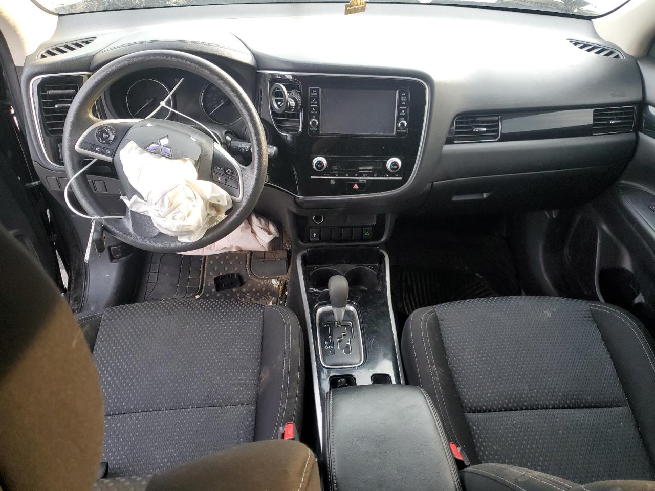 MITSUBISHI OUTLANDER ES