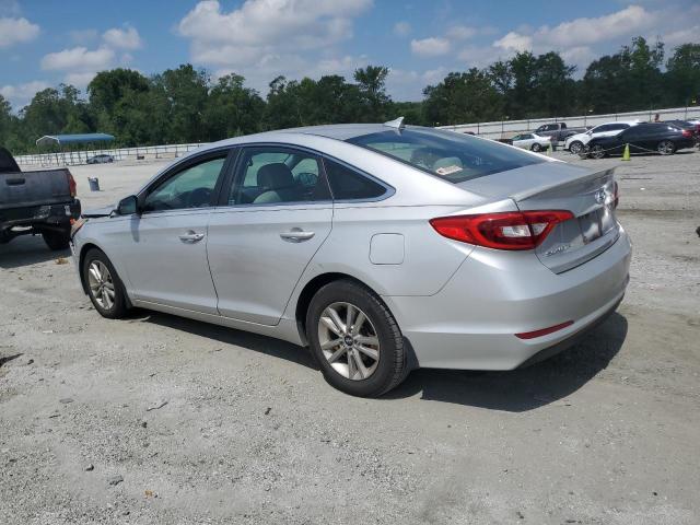 2016 HYUNDAI SONATA SE 5NPE24AF5GH299430