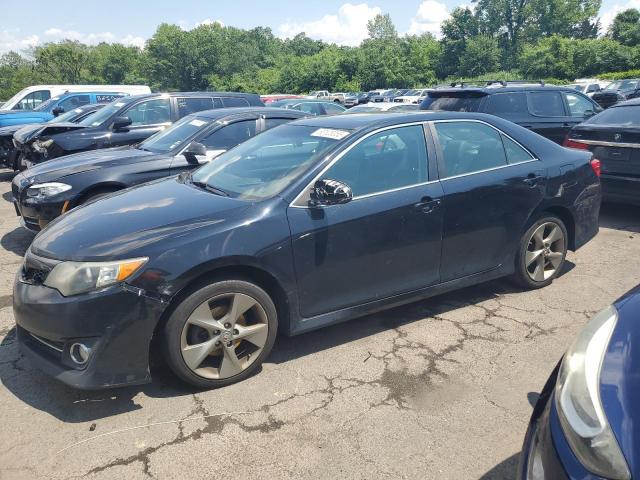 TOYOTA CAMRY BASE