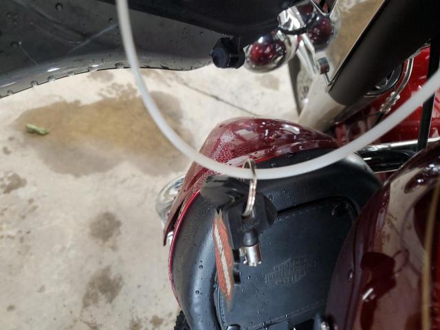 2010 HARLEY-DAVIDSON FLHTCU 1HD1FC415AB622847