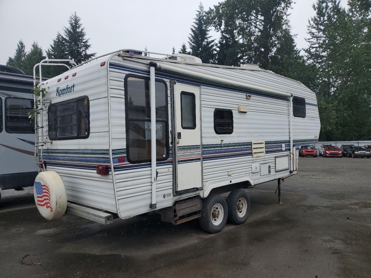 Lot #3192613803 1995 KOMFORT FIFTH WHEEL