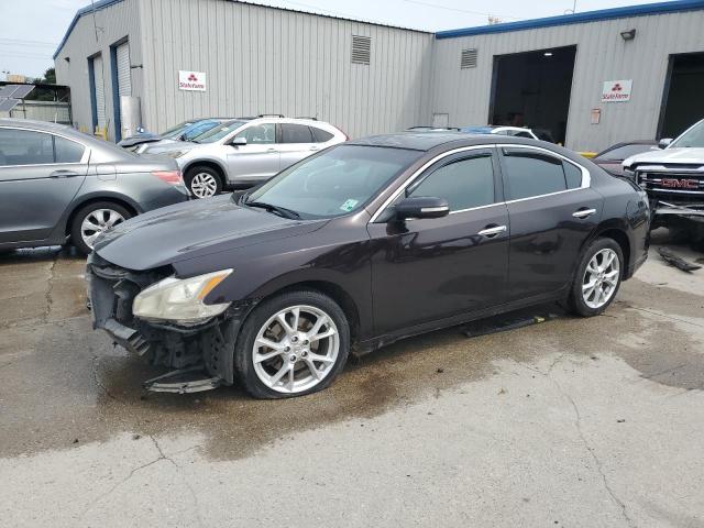 NISSAN MAXIMA S