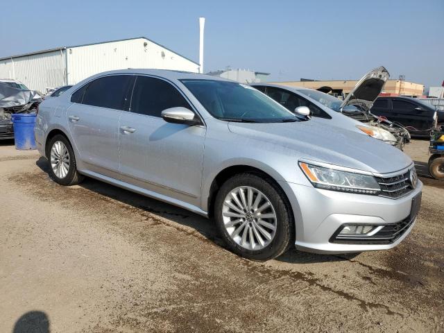 2017 VOLKSWAGEN PASSAT SE 1VWBT7A39HC045527