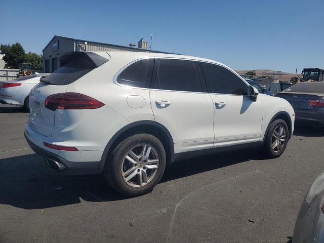 2016 PORSCHE CAYENNE - WP1AA2A24GKA12193