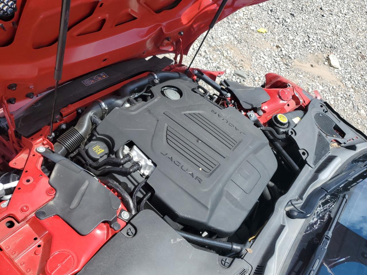 JAGUAR F-TYPE R DYNAMIC