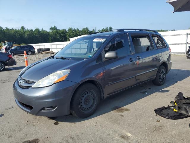 TOYOTA SIENNA CE