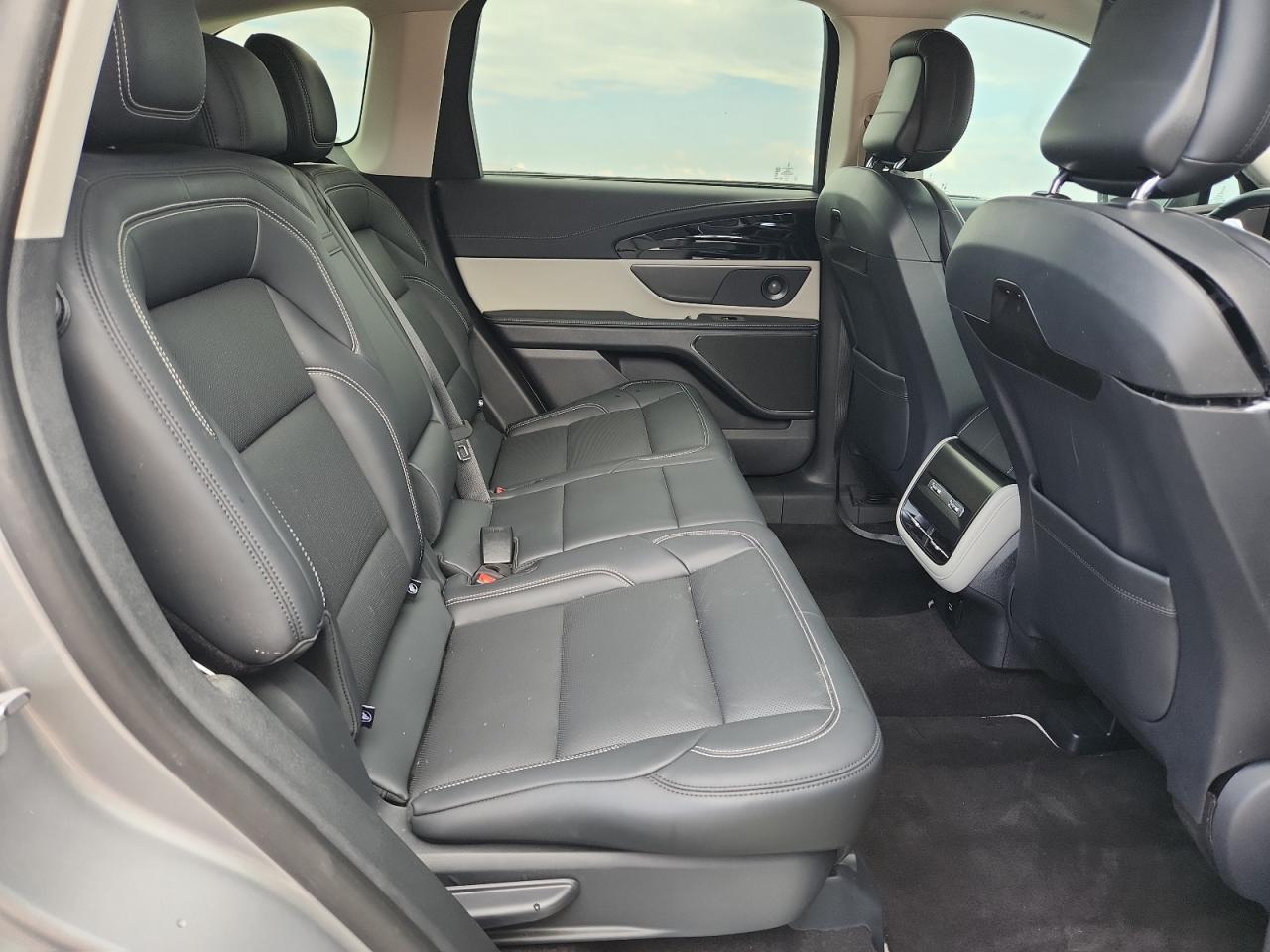 LINCOLN NAUTILUS PREMIERE