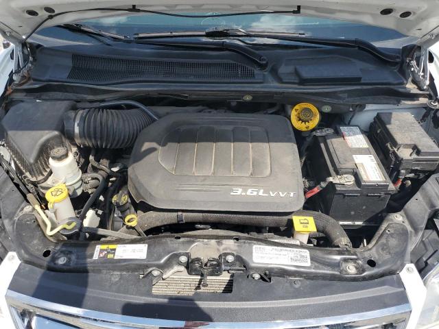 2016 CHRYSLER TOWN & COU 2C4RC1BG9GR221174