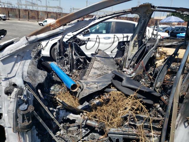 2019 TESLA MODEL X 5YJXCDE22KF195269