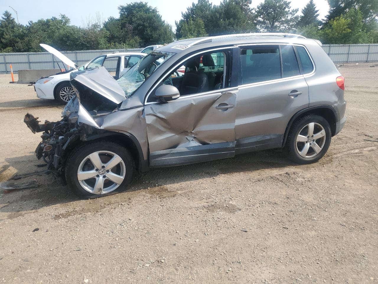 VOLKSWAGEN TIGUAN S