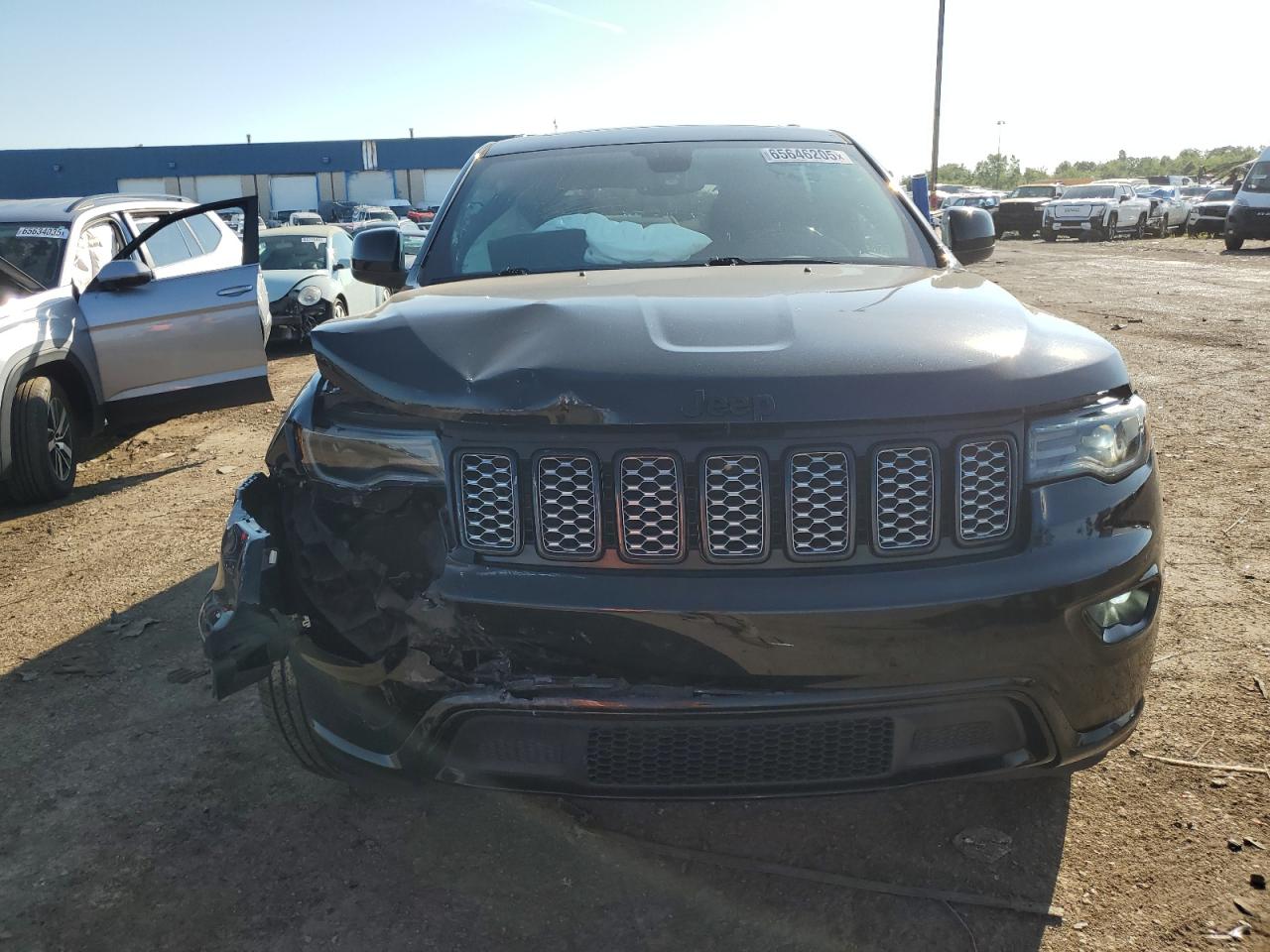 JEEP GRAND CHEROKEE LAREDO