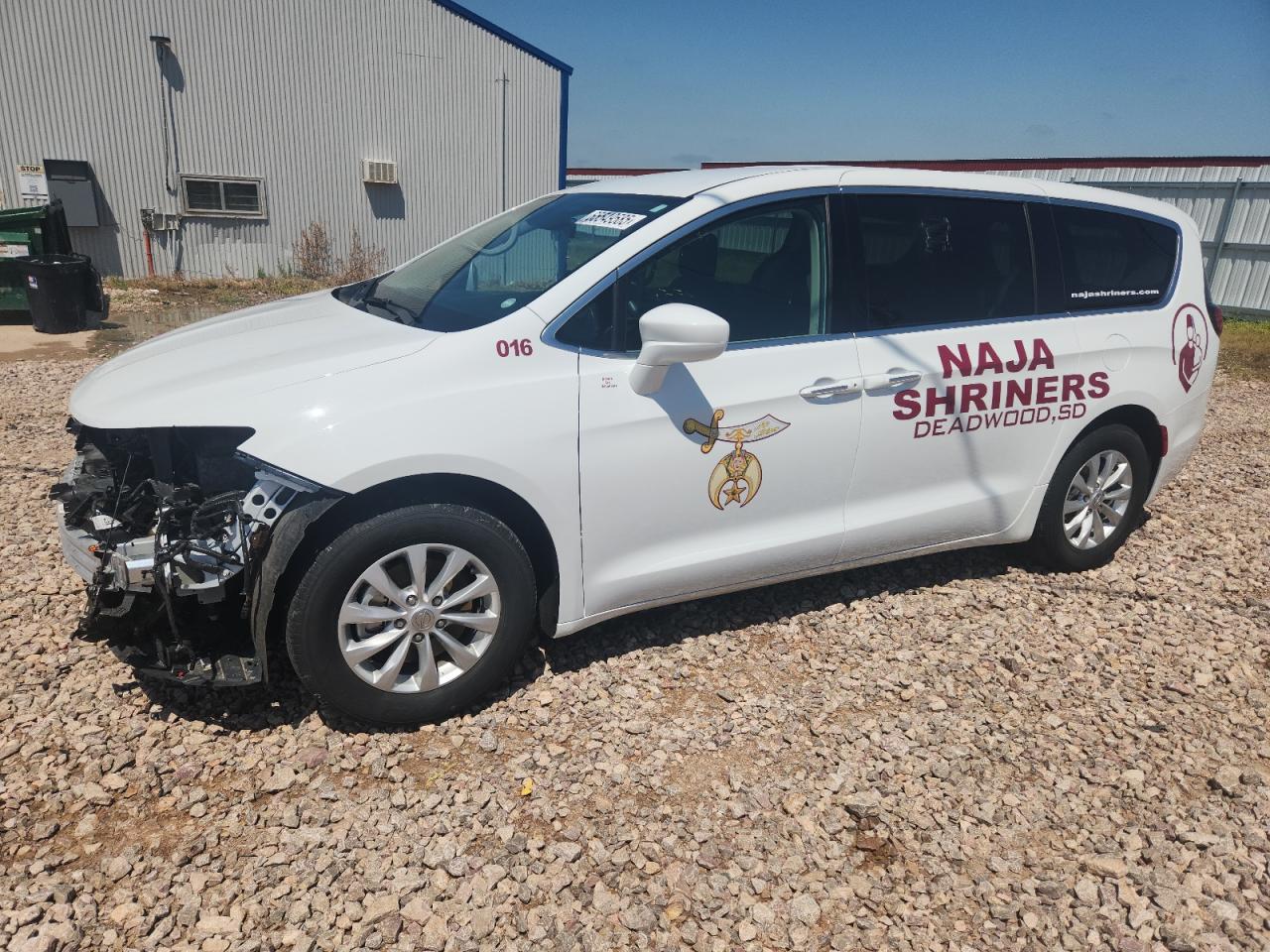 CHRYSLER PACIFICA TOURING PLUS