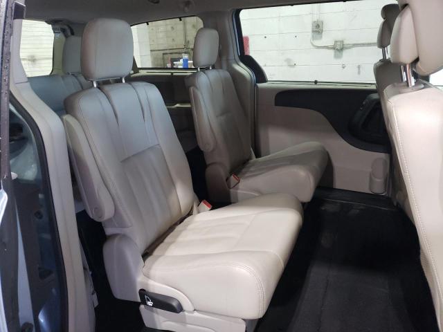 2016 CHRYSLER TOWN & COU 2C4RC1BG5GR232091