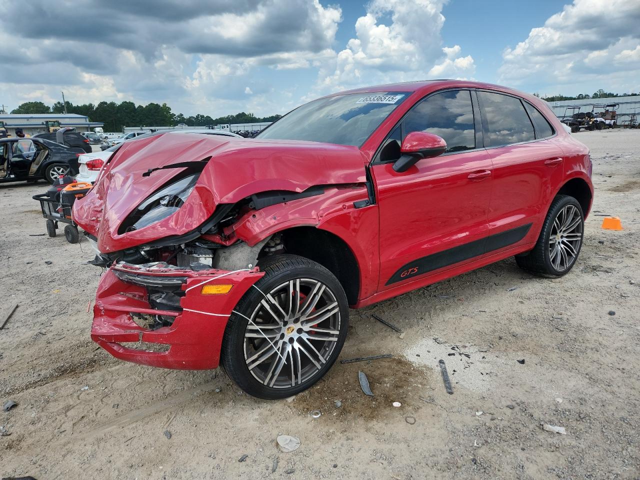 PORSCHE MACAN GTS