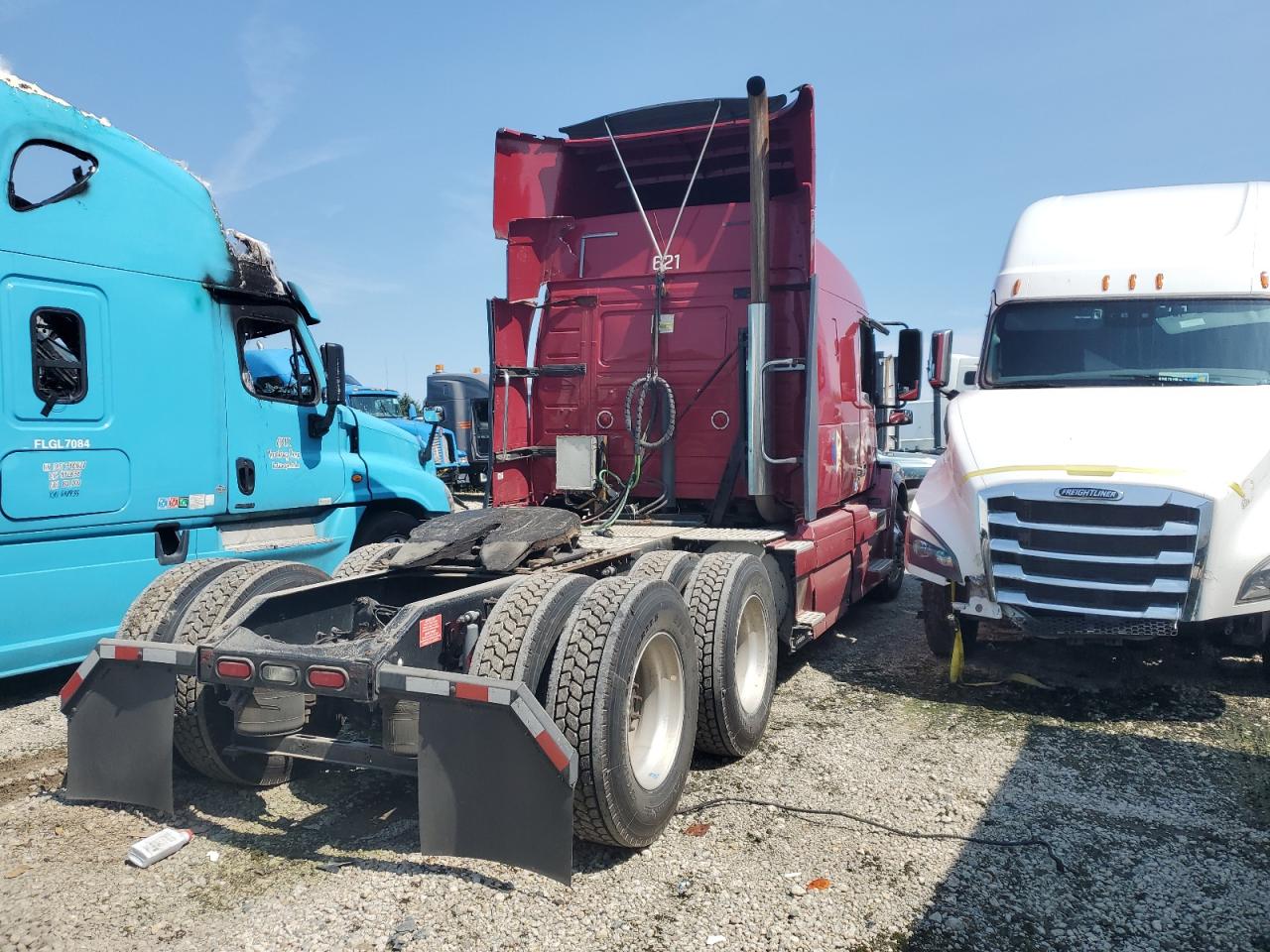 Lot #3264648912 2014 VOLVO VNL